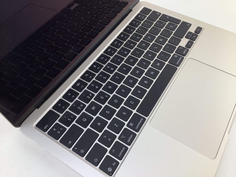 portatil apple apple macbook air m4 10-core 4.4 13 (10gpu) (2025) (a3240) afbeelding 6