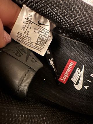 Nike Air Force 1 Supreme Negras