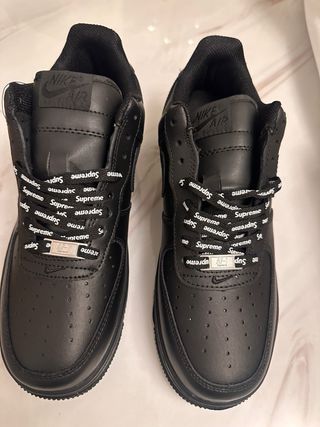 Nike Air Force 1 Supreme Negras