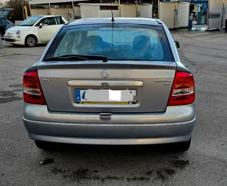 Opel Astra 2002