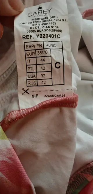 Bañador estampado tropical copa C talla L