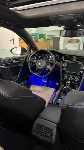 Volkswagen Golf 7R