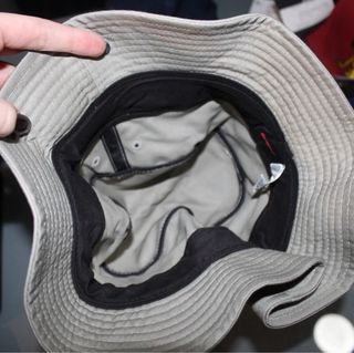Cappello Bucket Nike Vintage – Nuovo