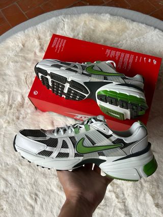 Nike W V2K Run Verde/Blanco