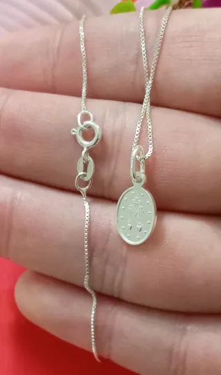 Cadena Plata 925 con medallita Virgen Milagrosa