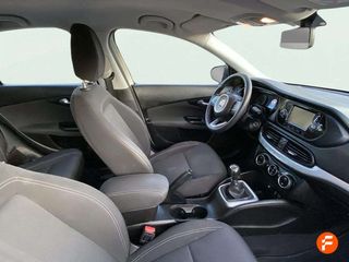 Fiat Tipo 1.6 Lounge 88kW (120CV) diesel Mjet 5p.