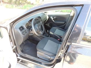 Volkswagen Polo Sedan