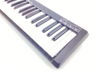 sintetizador roland a-500s