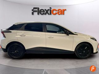 MG MG4 51kWh Standard