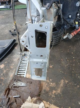 PUNTA CHASIS DELANTERA TOYOTA YARIS (XP21)