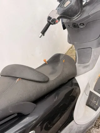 Piaggio Scooter para despiece o arreglarle 4 cosas
