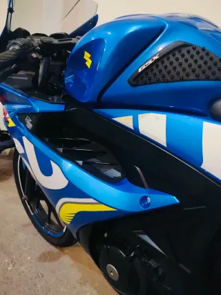 Suzuki GSXR 125 ABS de 2019 -24.000 km