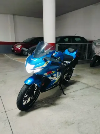 Suzuki GSXR 125 ABS de 2019 -24.000 km