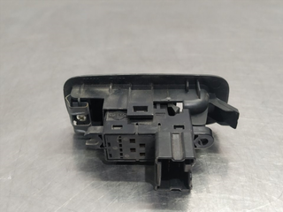 MANDO ELEVALUNAS TRASERO DERECHO NISSAN QASHQAI +