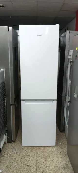 NEVERA WHIRLPOOL NO FROST ENERGÍA A+