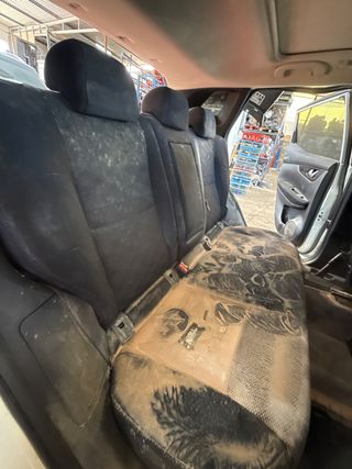 JUEGO ASIENTOS COMPLETO NISSAN QASHQAI (J11E)