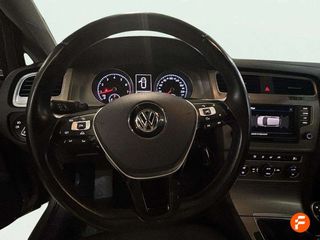 Volkswagen Golf Advance 1.0 TSI