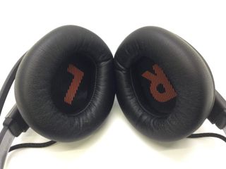 diadema jbl quantum one