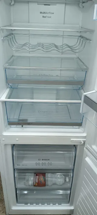 NEVERA COMBI BOSCH NO FROST ENERGÍA A++