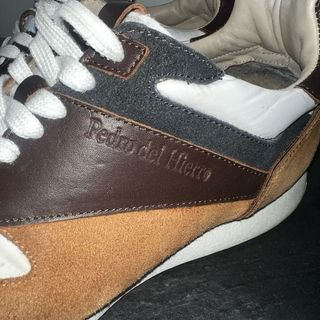 Zapatos Pedro del Hierro Marrones y Blancos
