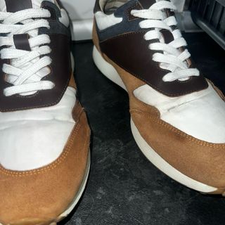 Zapatos Pedro del Hierro Marrones y Blancos