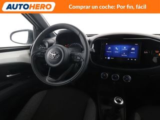 Toyota Aygo X Cross 1.0 Play