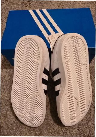 Adidas Superstar Talla 44 Blanco y Negro