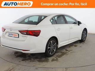 Toyota Avensis 2.0 D-4D Advance