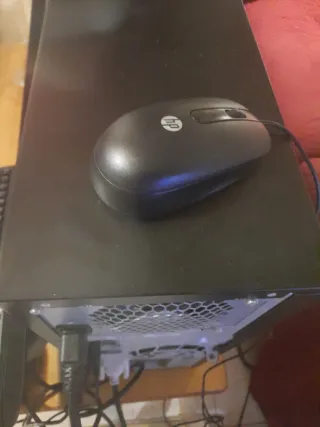 Ordenador HP Z220 CMT WORKSTATION A3J44AV