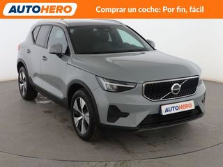Volvo XC40 2.0 B3 Mild-Hybrid Core 2WD