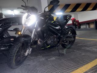 Moto Keeway RKF 125 Negra Manual