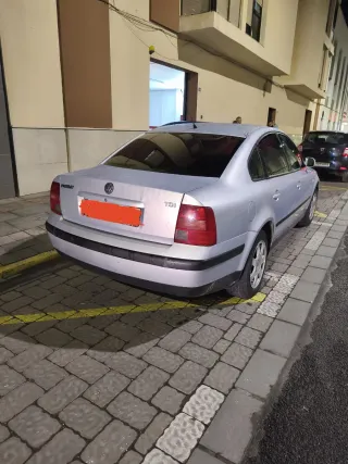 Volkswagen Passat 1999