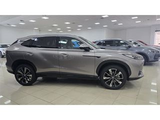 MG HS 1.5T MANUAL LUXURY