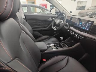 MG HS 1.5T MANUAL LUXURY