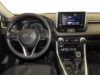 TOYOTA Rav4 2.5l 220H Advance