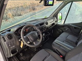 RENAULT MASTER 2.3 DCI 130 CV L2 H2 COMBI 7 PLAZAS