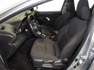 TOYOTA Yaris 1.5 120H Active Plus