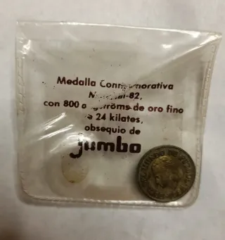 Medalla Conmemorativa Mundial 82 en oro