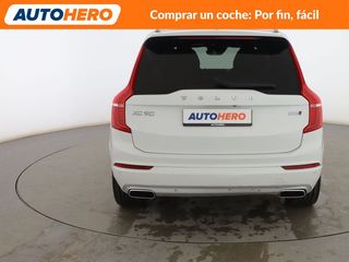 Volvo XC90 2.0 B5 Diesel Mild-Hybrid Momentum Pro AWD
