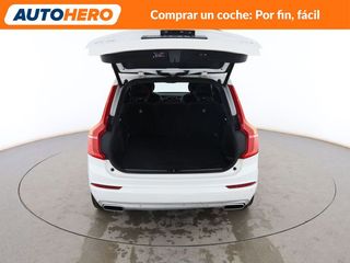 Volvo XC90 2.0 B5 Diesel Mild-Hybrid Momentum Pro AWD