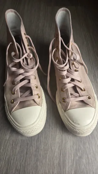 Converse plataforma rosa y dorado