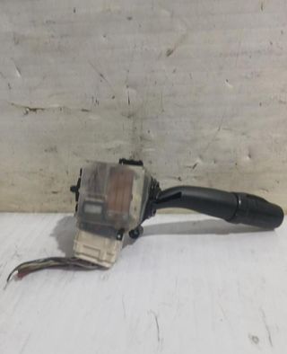 Mando luces toyota 147026 173650 corolla verso zer