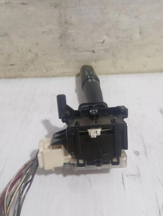 Mando luces toyota 147026 173650 corolla verso zer