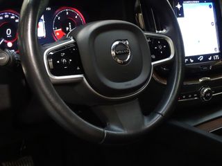 Volvo XC60 2.0 B4 D AWD Inscription Auto