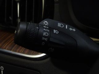 Volvo XC60 2.0 B4 D AWD Inscription Auto