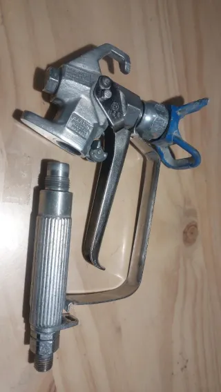 Pistola Graco FTX Airless con porta boquilla