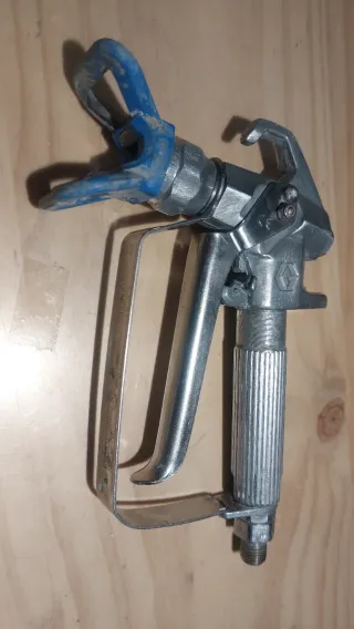 Pistola Graco FTX Airless con porta boquilla