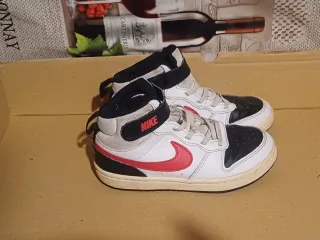Scarpe Nike Mid Top Bambino Taglia 31