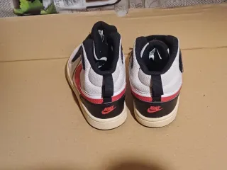 Scarpe Nike Mid Top Bambino Taglia 31