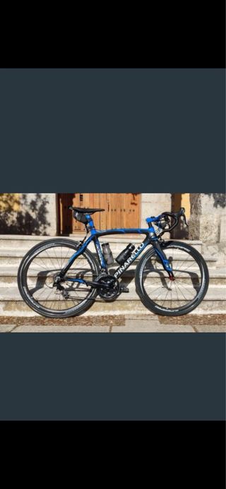 Bicicleta de carretera Pinarello Azul